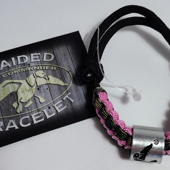 Duck Commander: Braided Bracelet Pink/Black/Brown Camo Adjustable Sliding Knots - Picture 2 of 11